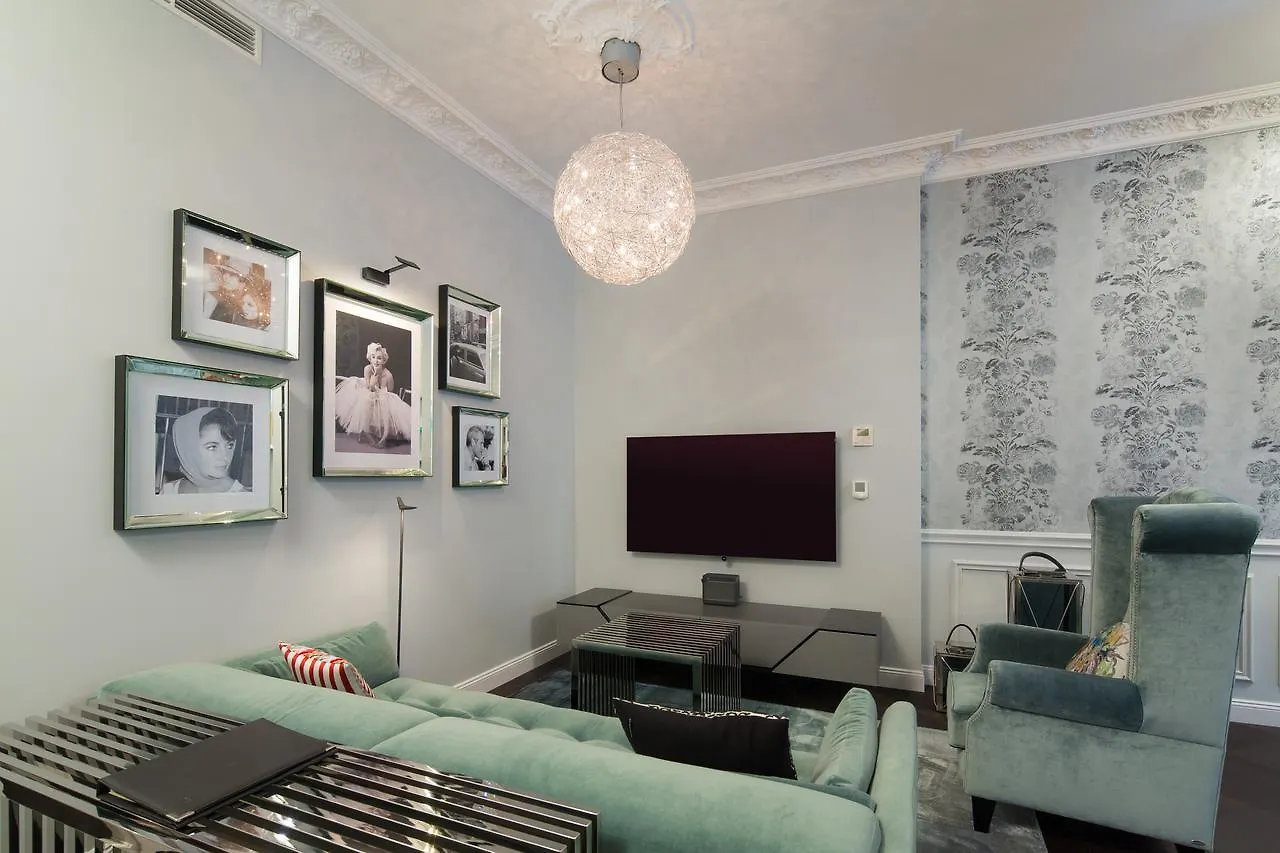 ***** Apart Otel Rubin Luxury Apartments (Adults Only) Karlovy Vary Çek Cumhuriyeti